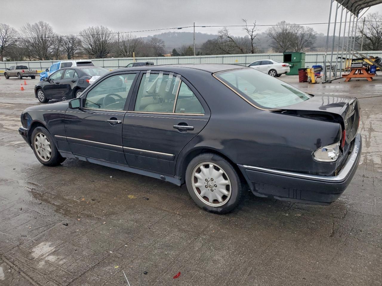 1999 MERCEDES-BENZ E-Class
