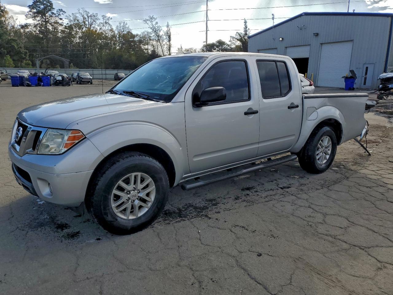 2016 NISSAN Frontier
