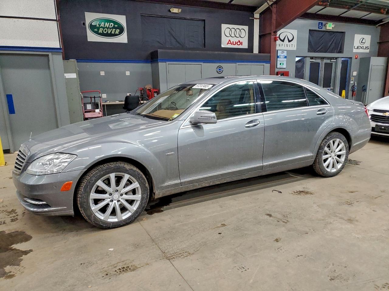 2012 MERCEDES-BENZ S-Class