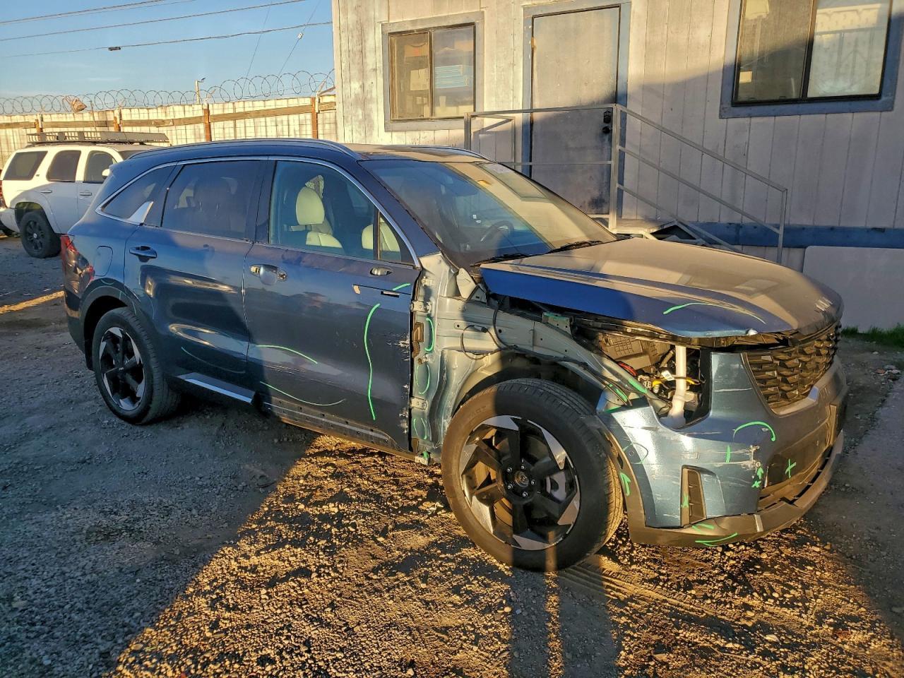 2025 KIA SORENTO