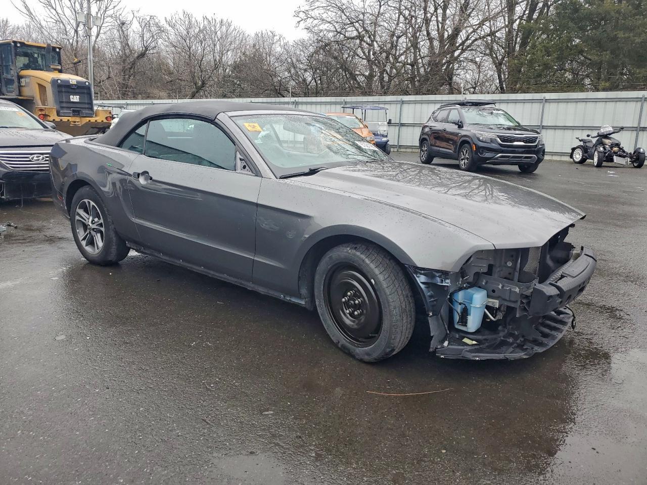 2014 FORD MUSTANG