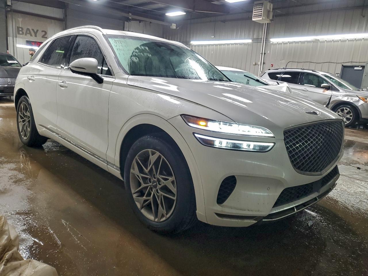 2025 GENESIS GV70