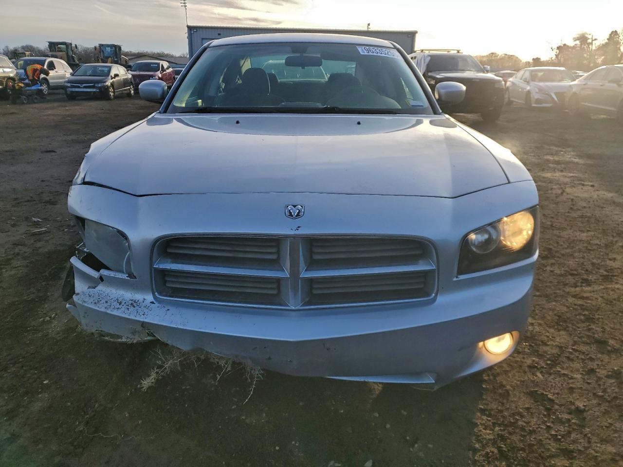 2010 DODGE CHARGER