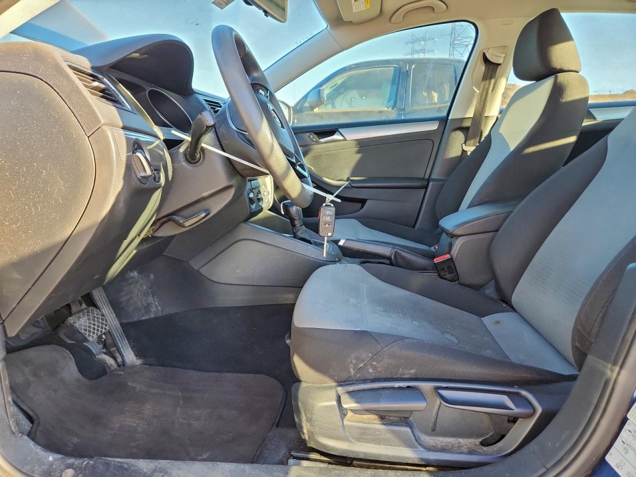2017 VOLKSWAGEN JETTA