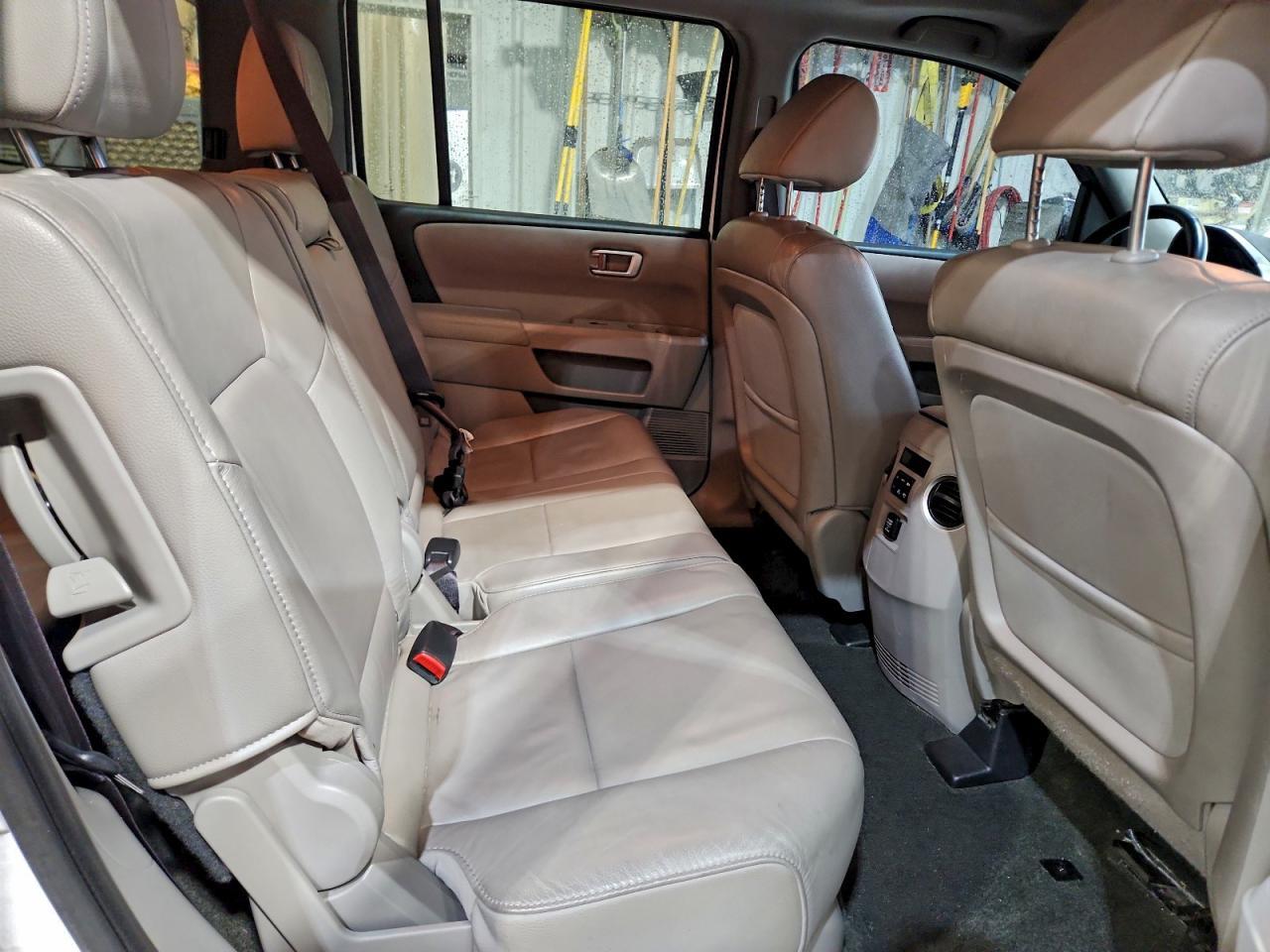 2015 HONDA PILOT