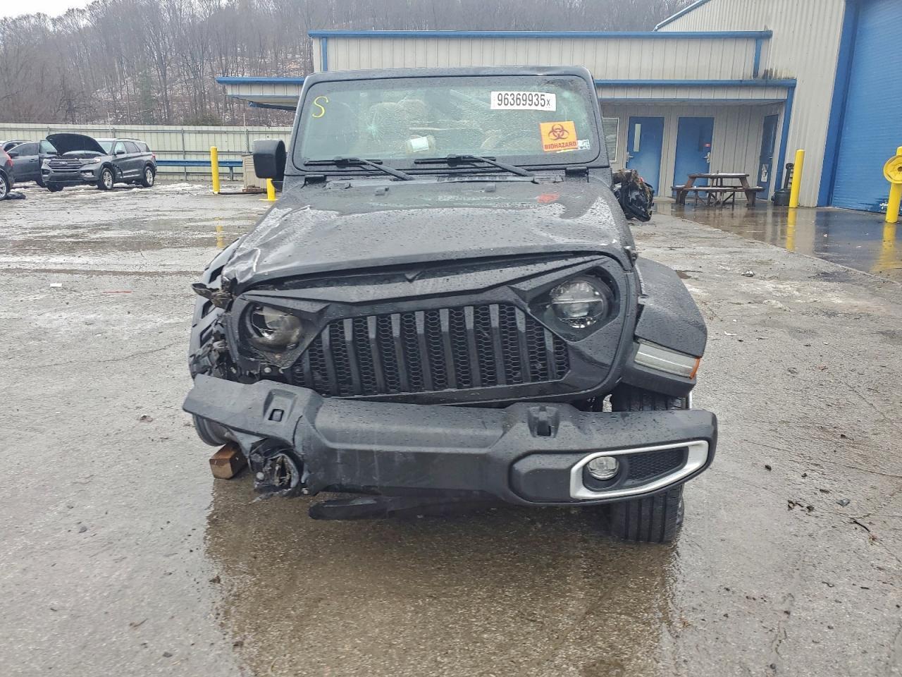 2021 JEEP Gladiator