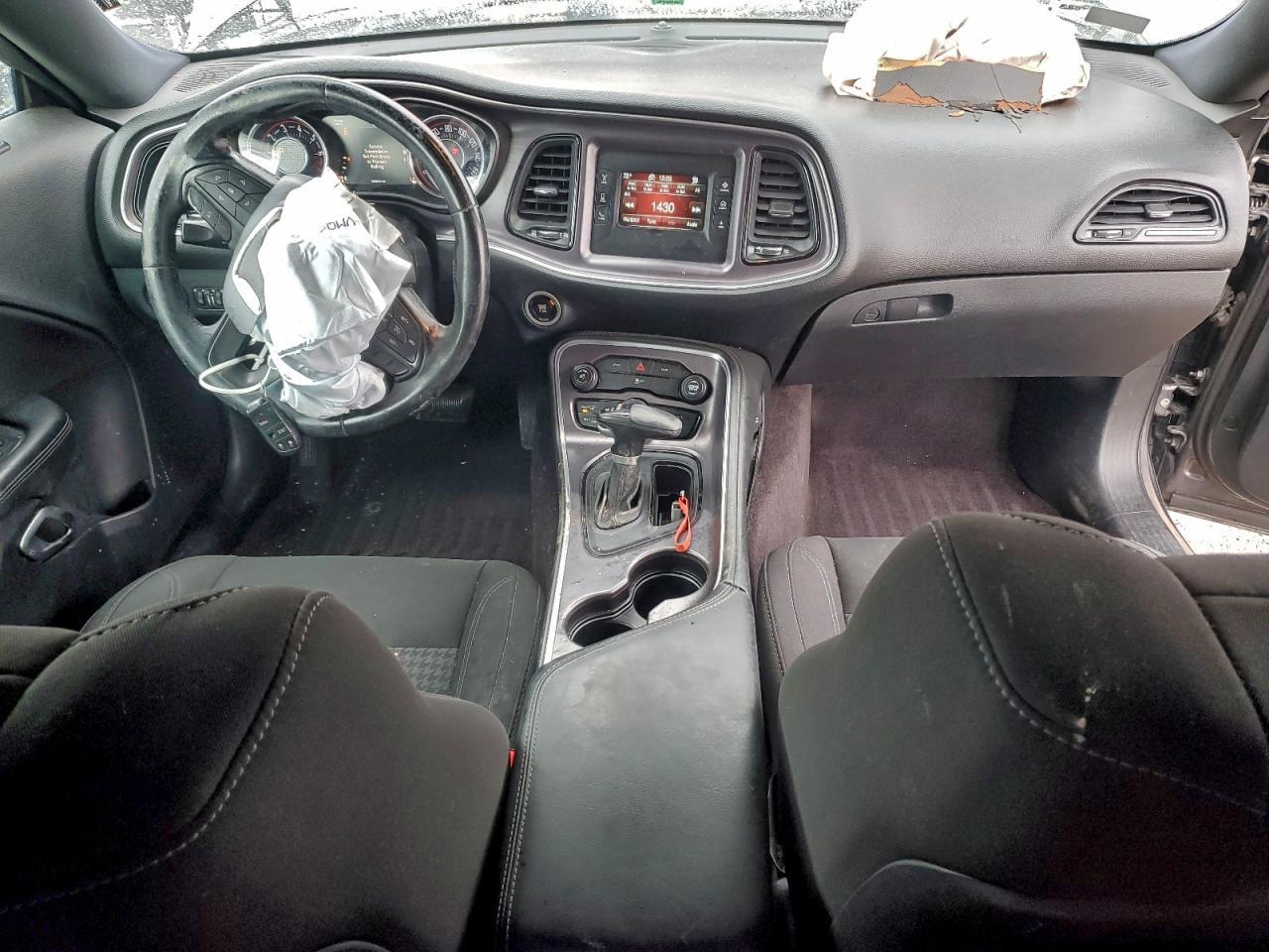 2016 DODGE Challenger