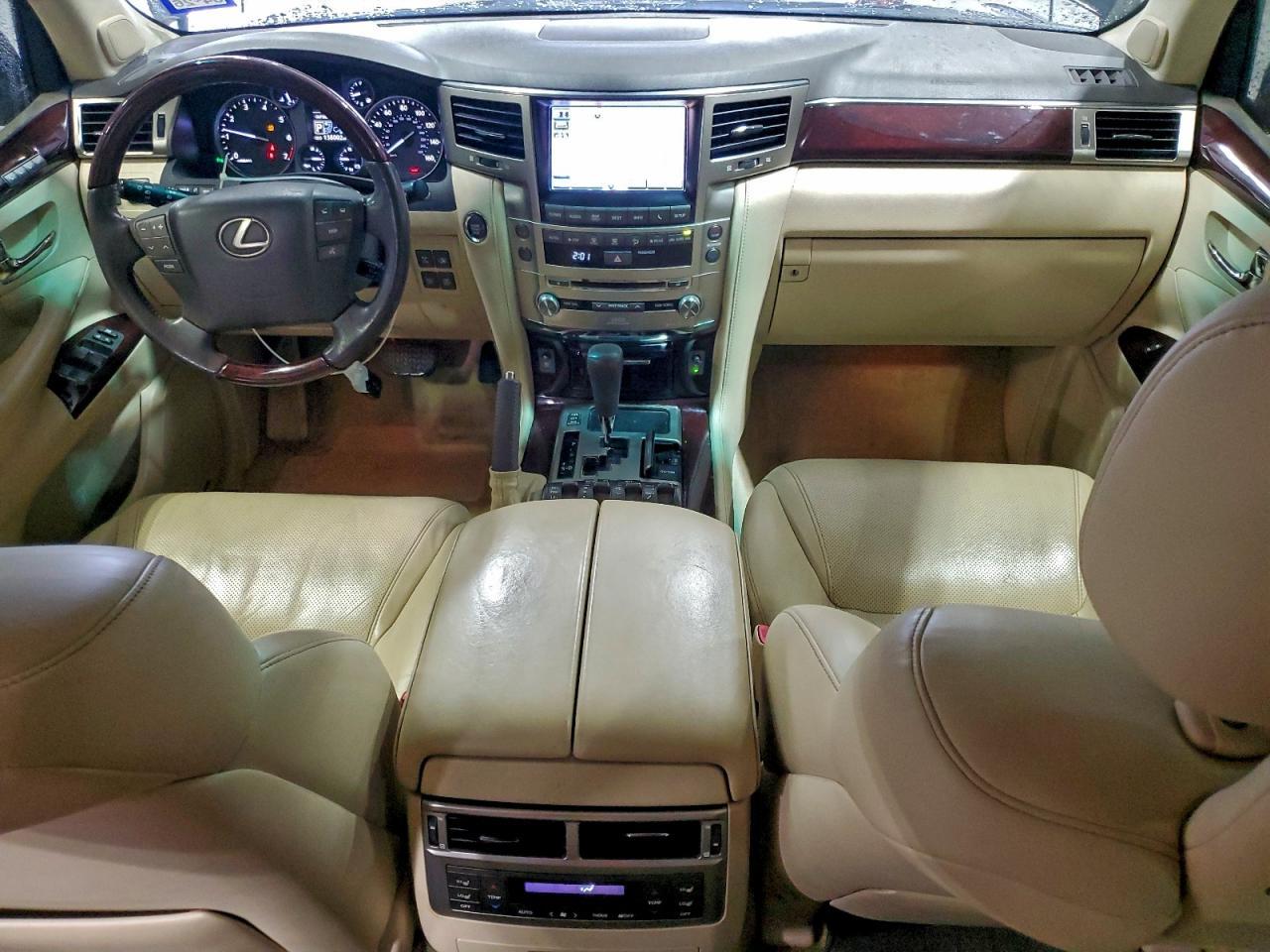 2013 LEXUS LX 570