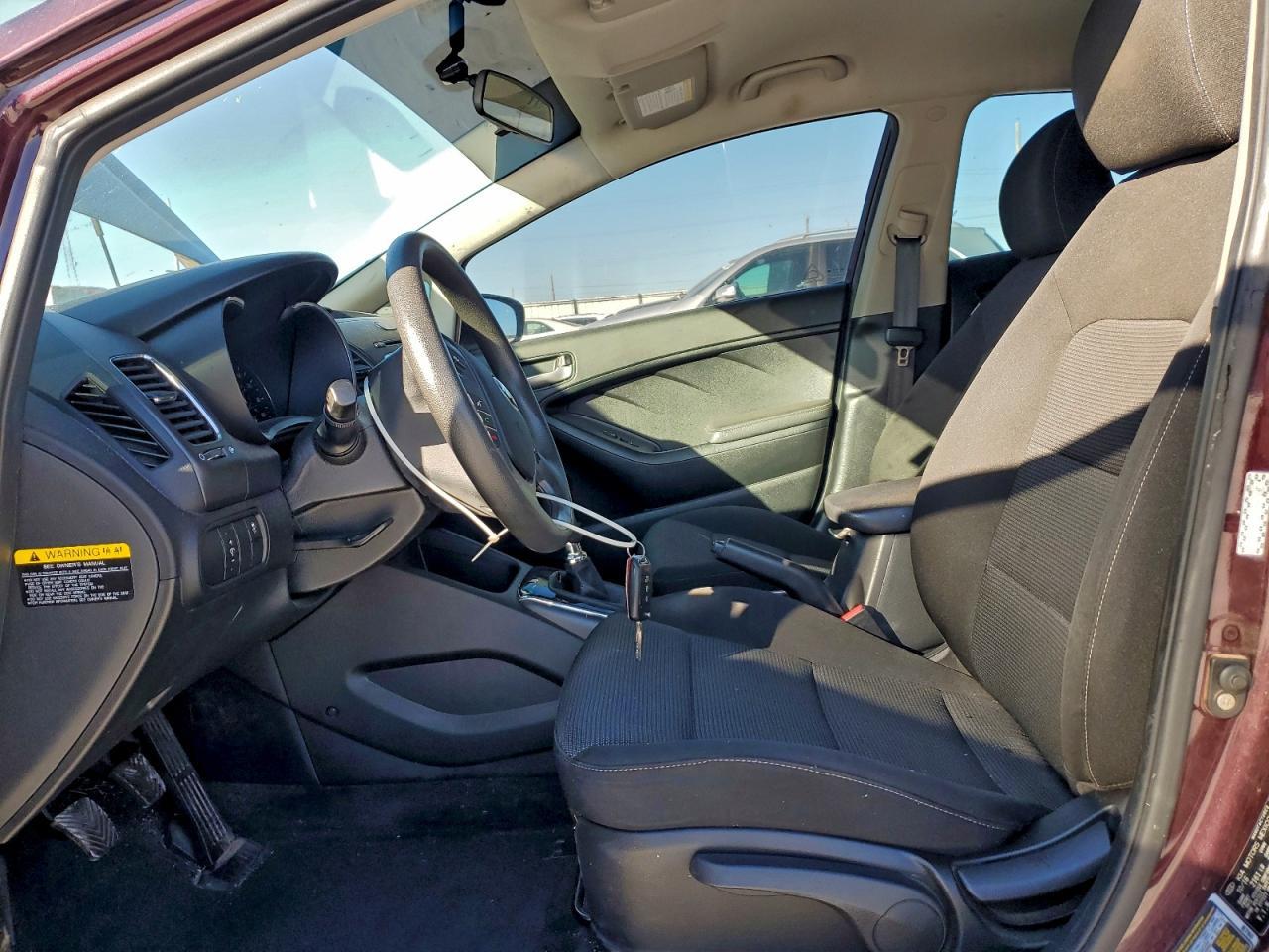 2017 KIA FORTE