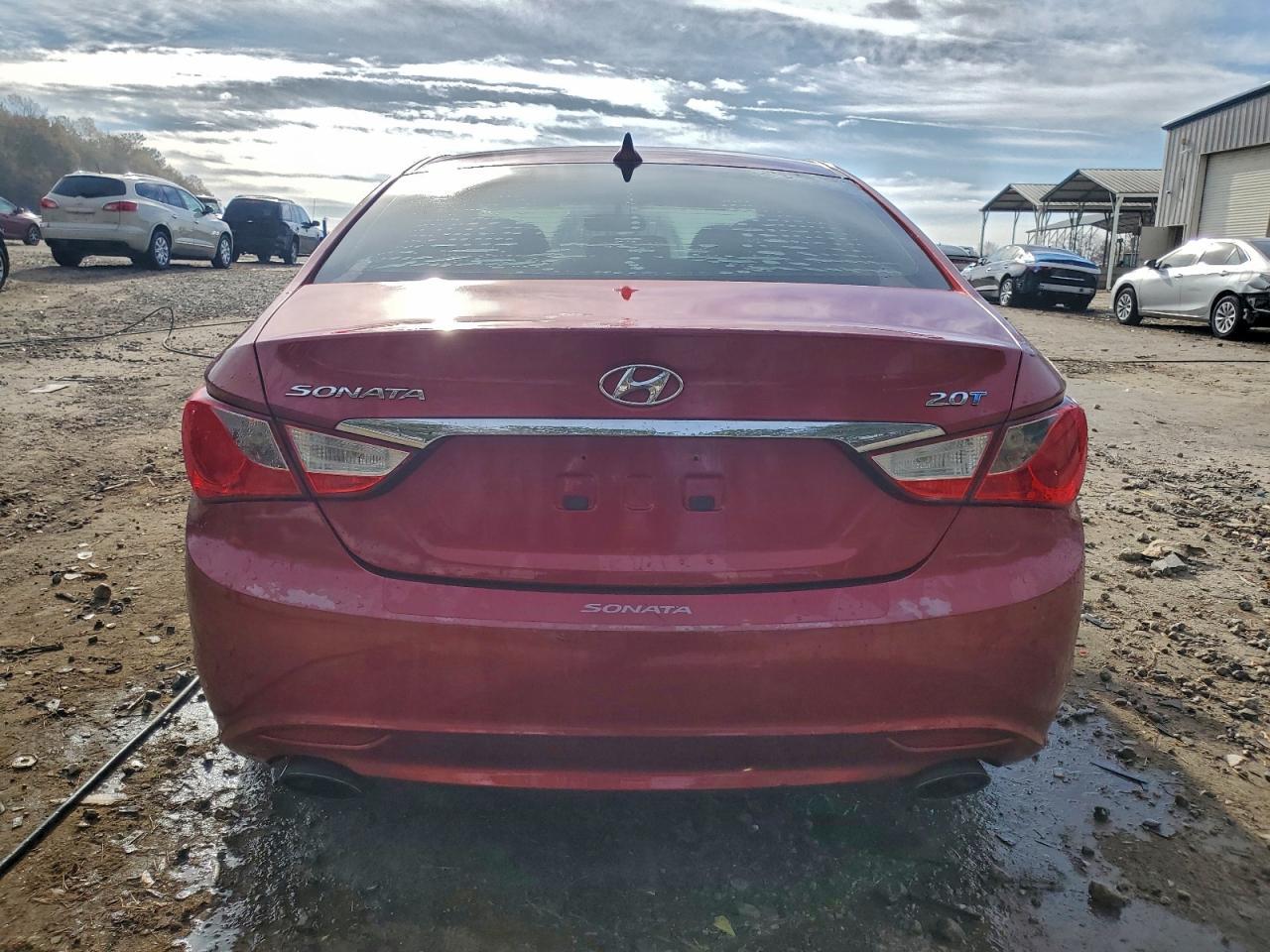 2011 HYUNDAI SONATA