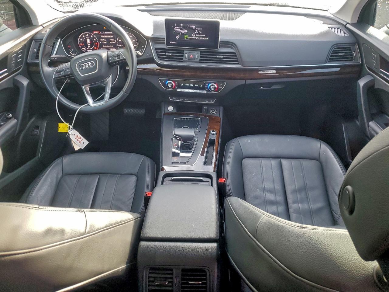 2020 AUDI Q5