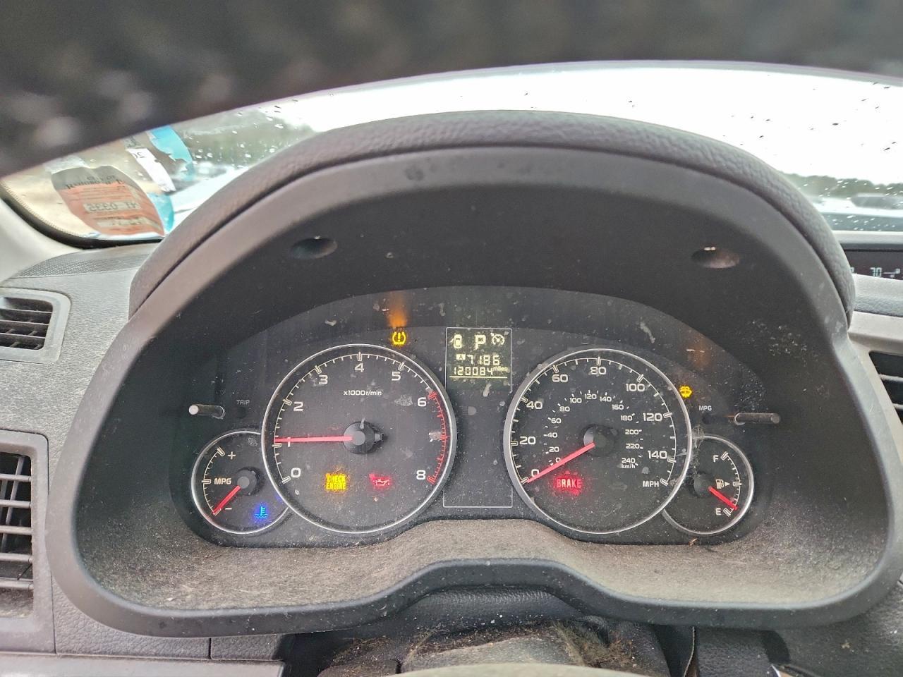 2013 SUBARU Legacy