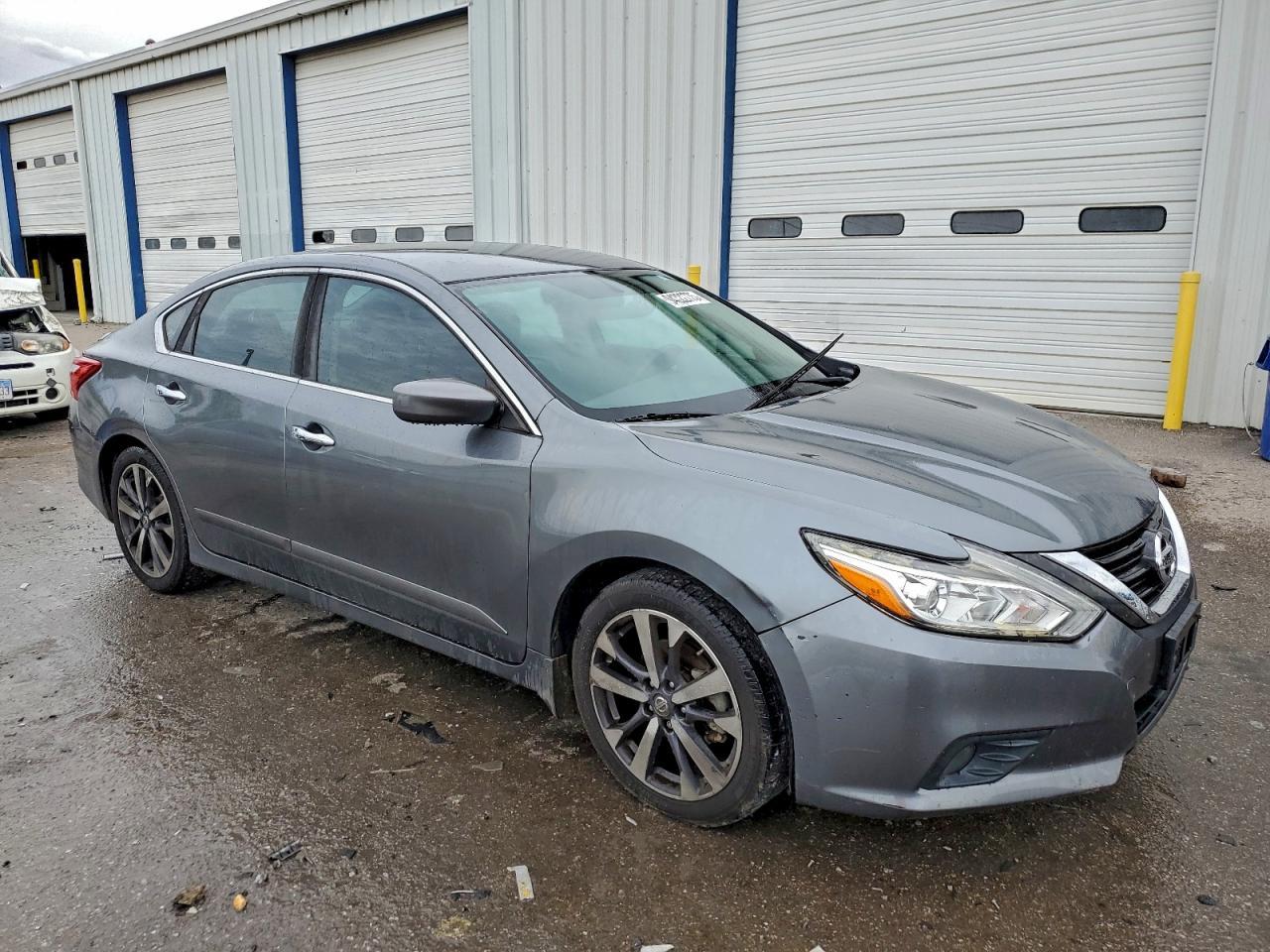 2016 NISSAN ALTIMA
