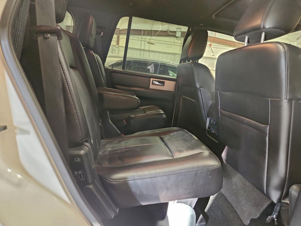 2017 FORD Expedition