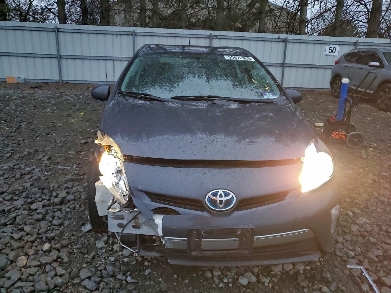 2015 TOYOTA Prius Plug-In