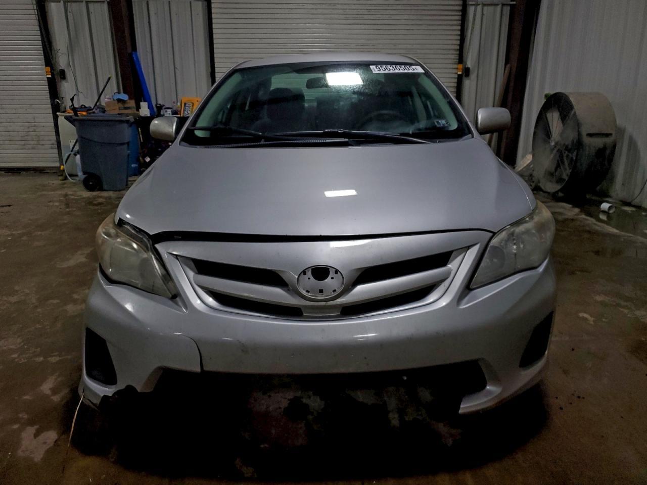 2011 TOYOTA COROLLA