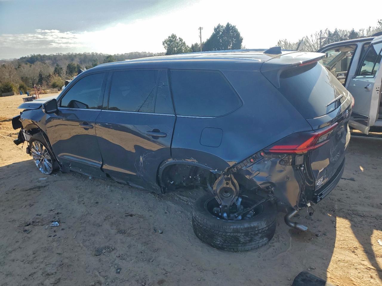 2025 TOYOTA HIGHLANDER