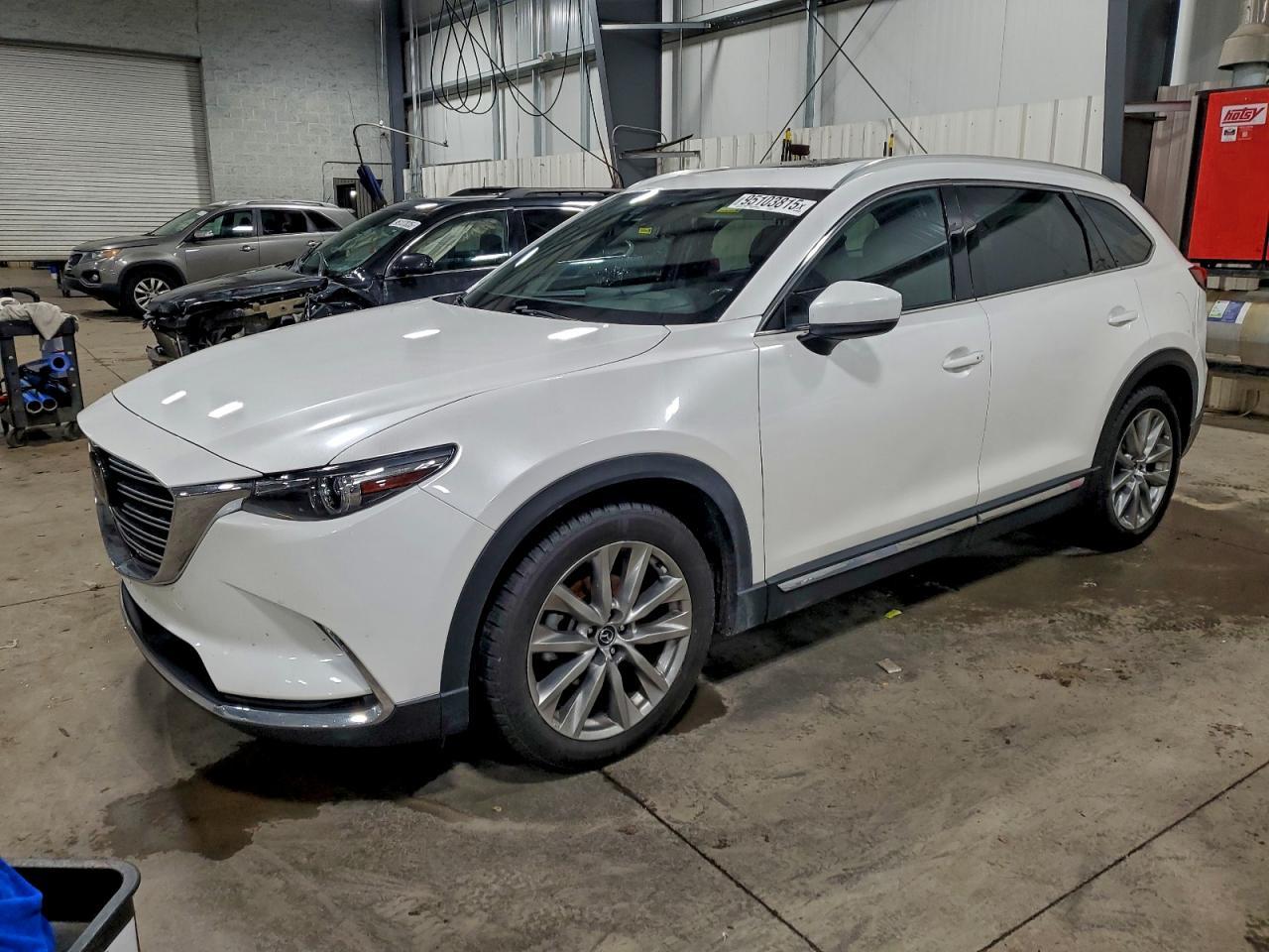 2016 MAZDA CX-9