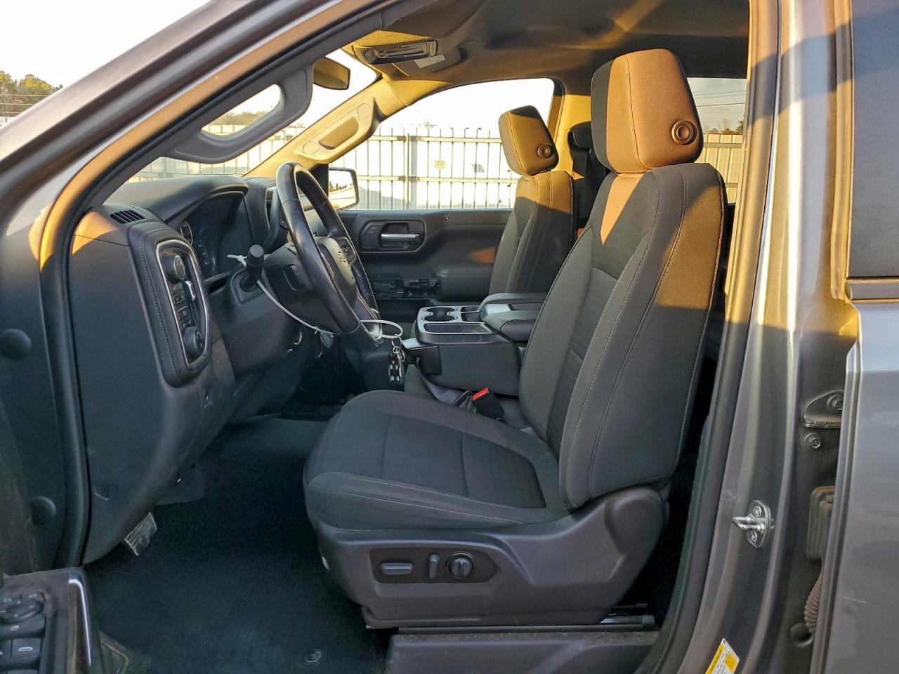 2022 CHEVROLET Silverado