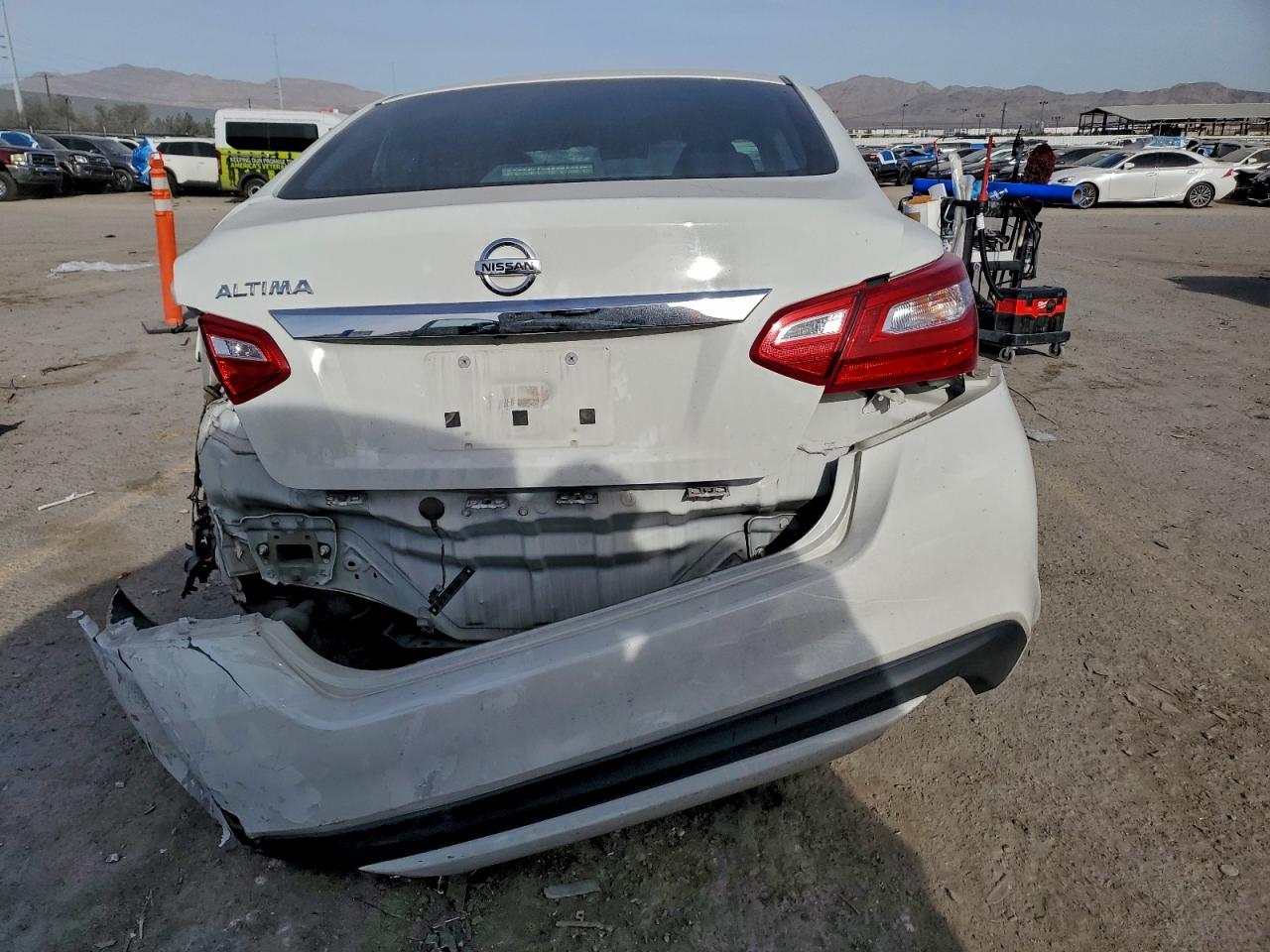 2017 NISSAN ALTIMA