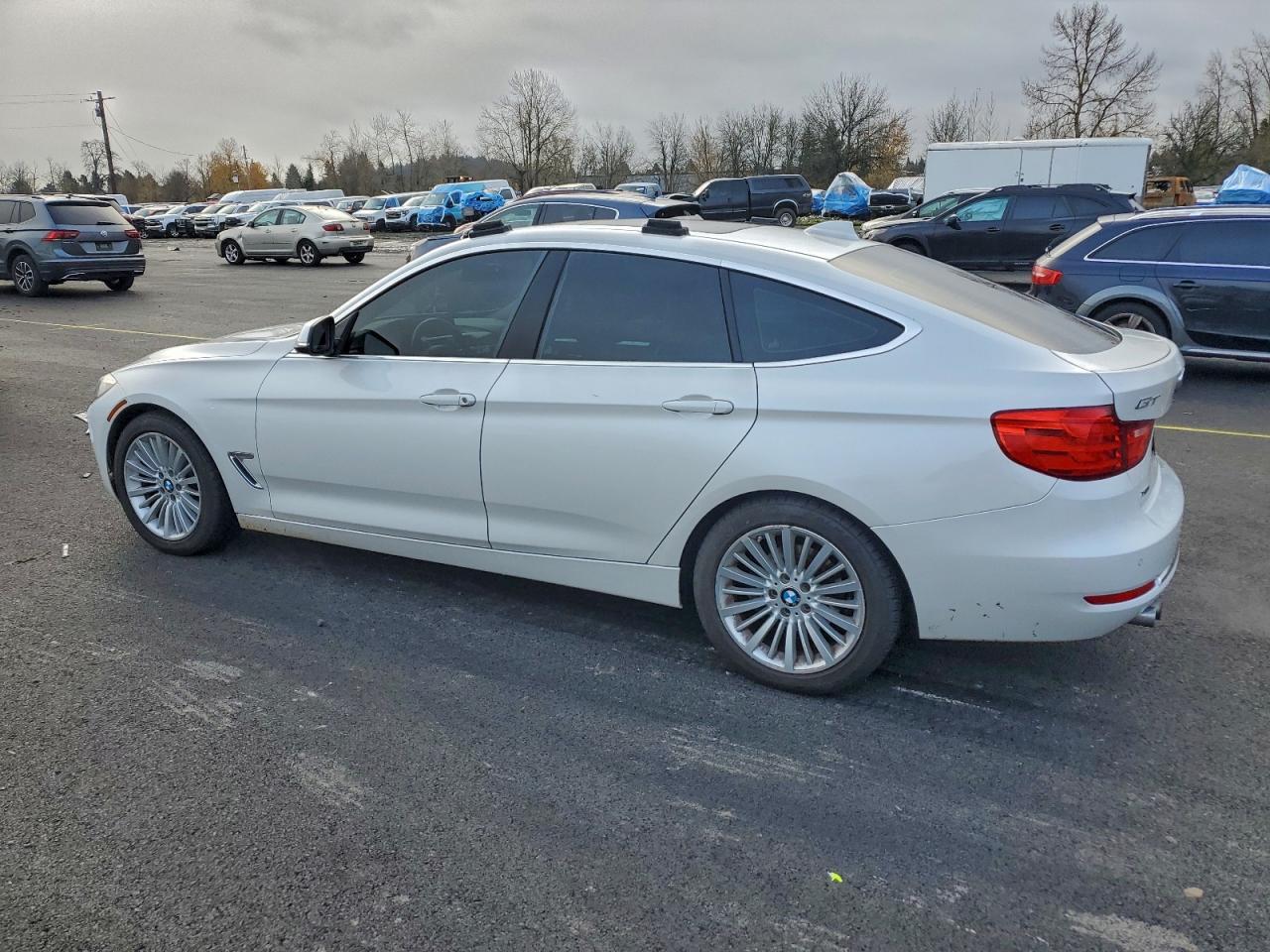 2015 BMW 3 SERIES