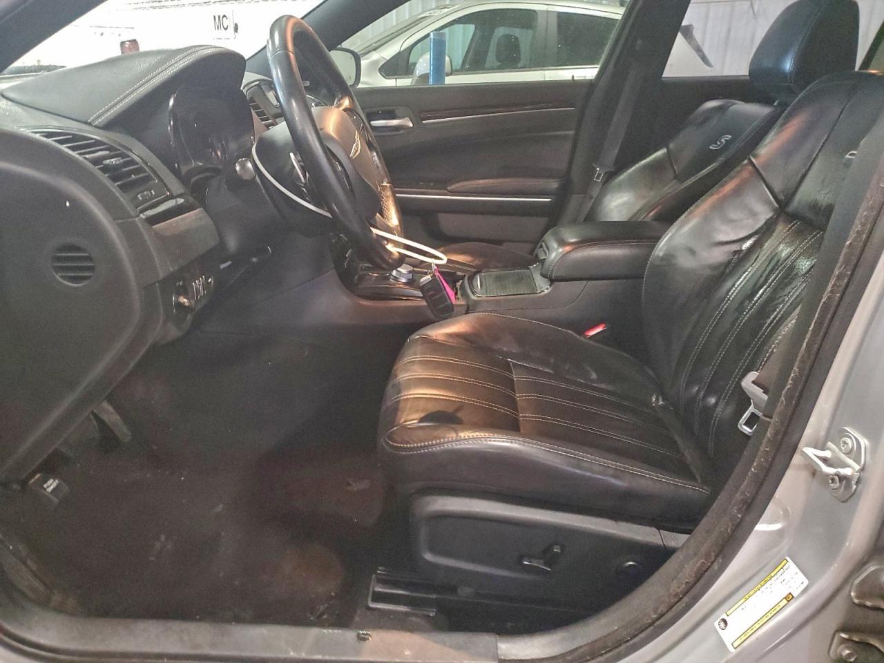 2020 CHRYSLER 300