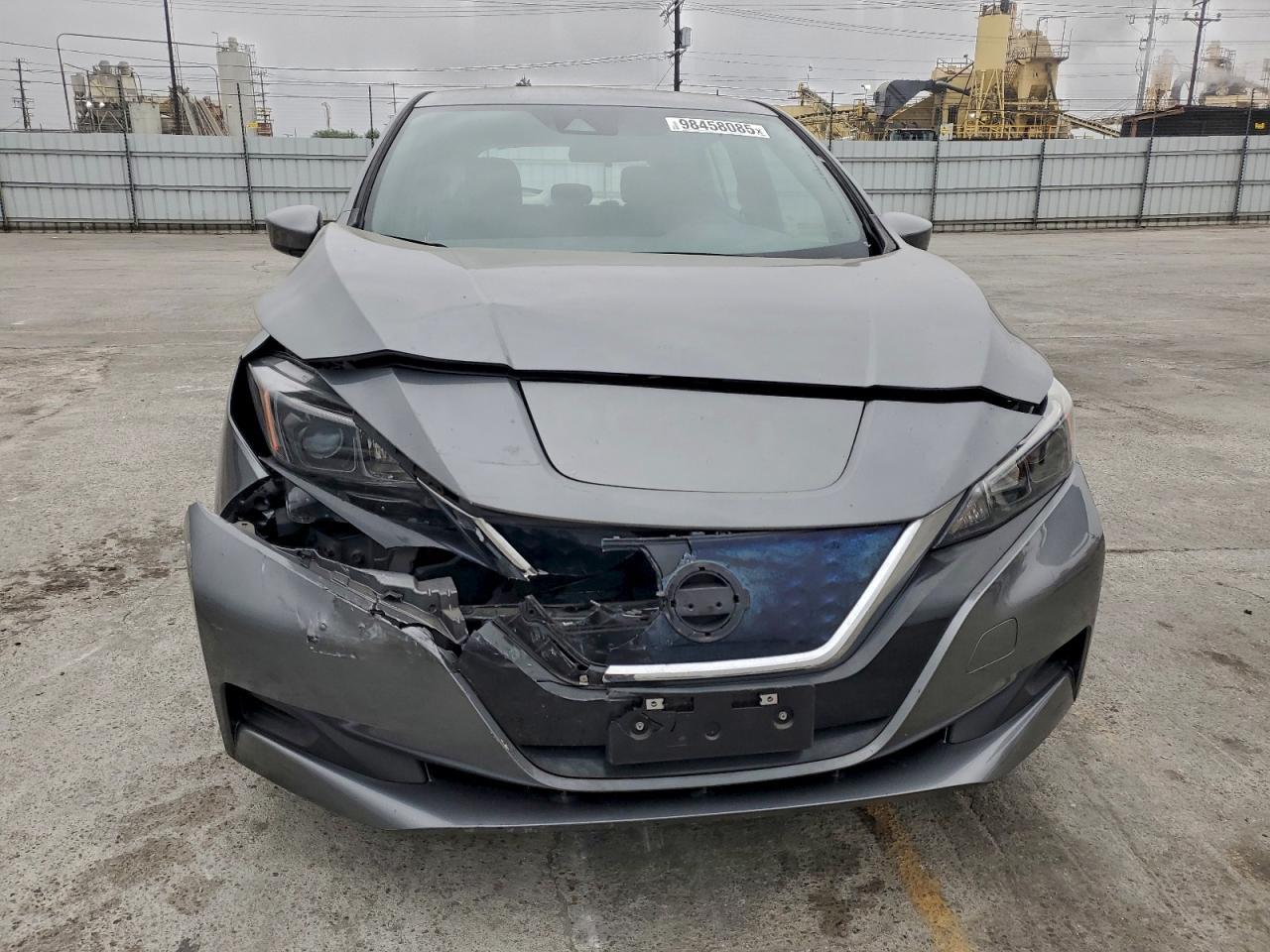 2020 NISSAN LEAF