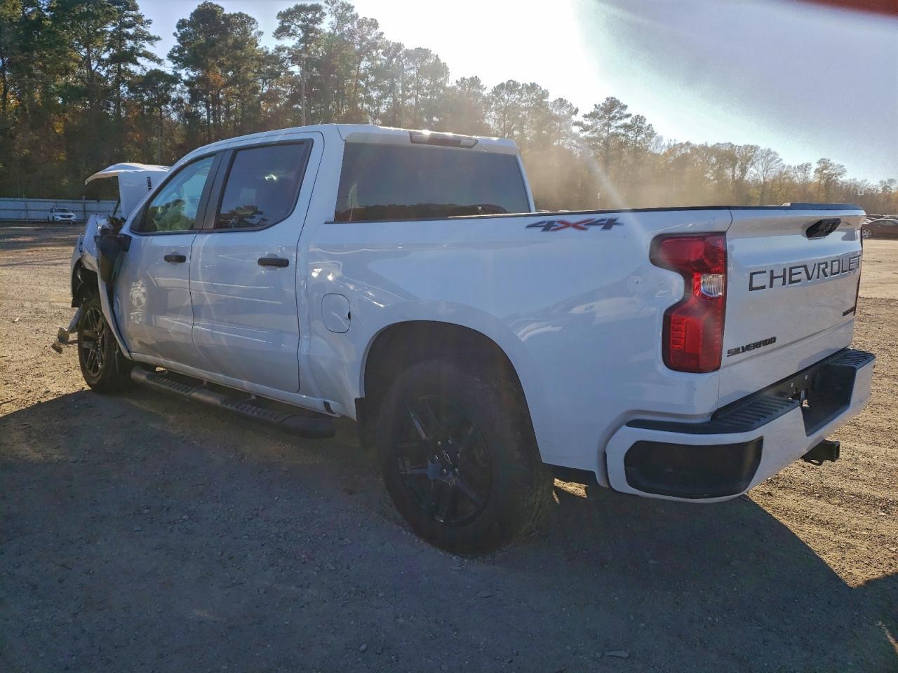 2025 CHEVROLET Silverado