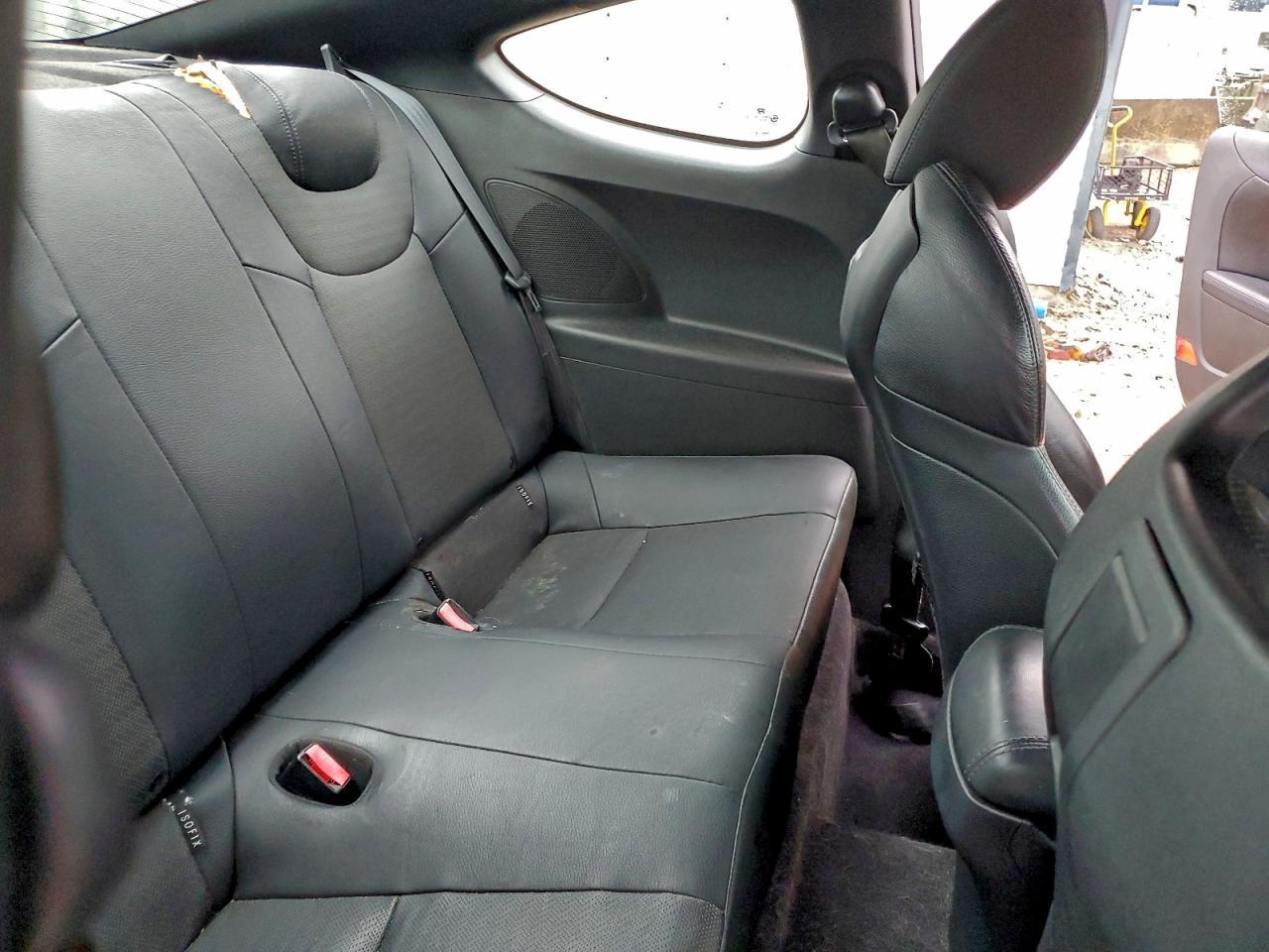 2013 HYUNDAI GENESIS