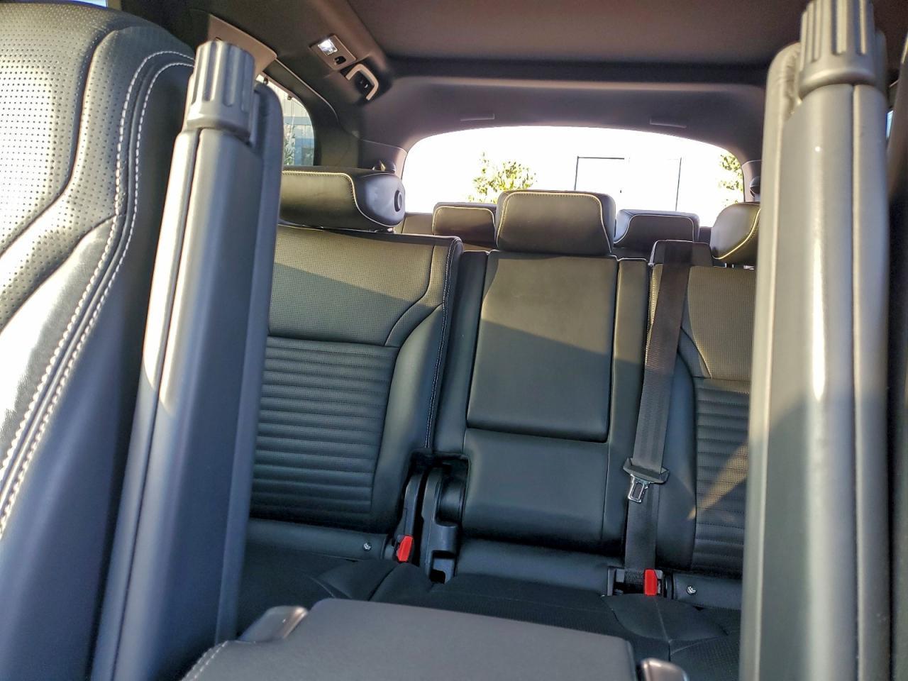 2022 LAND ROVER Discovery