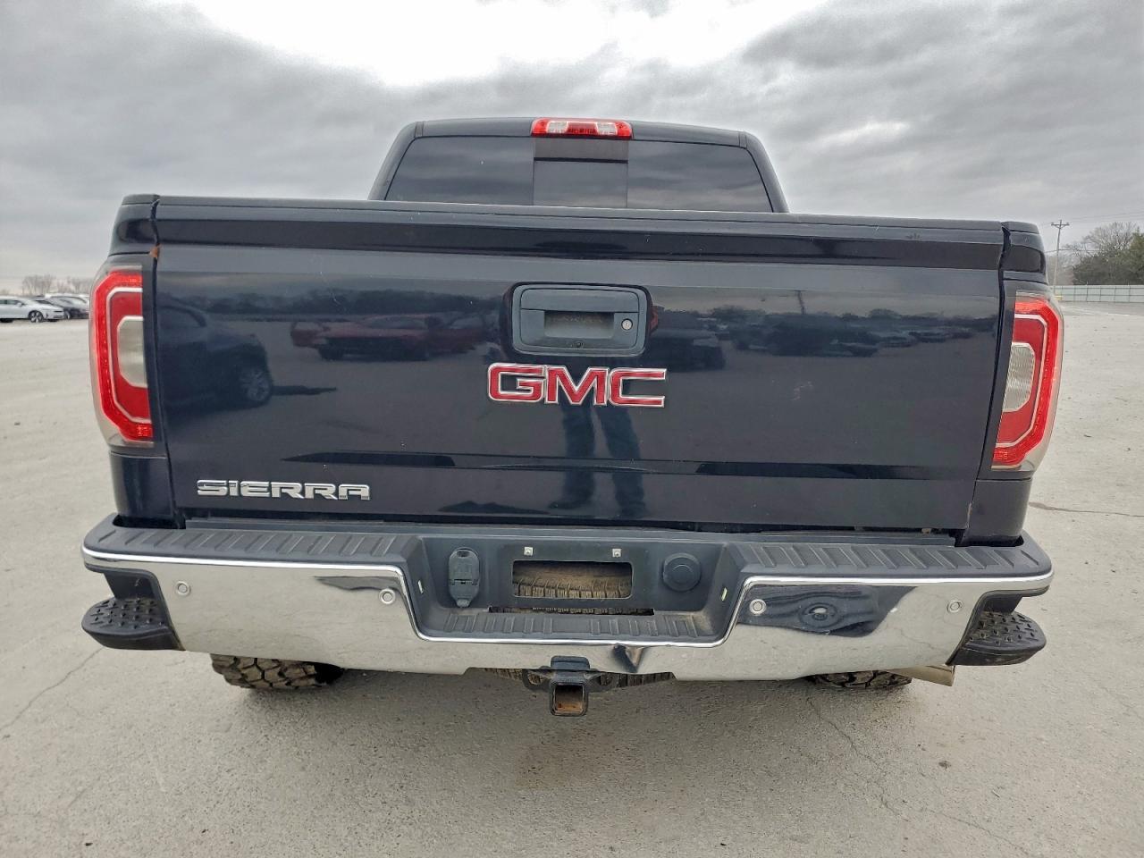2017 GMC Sierra