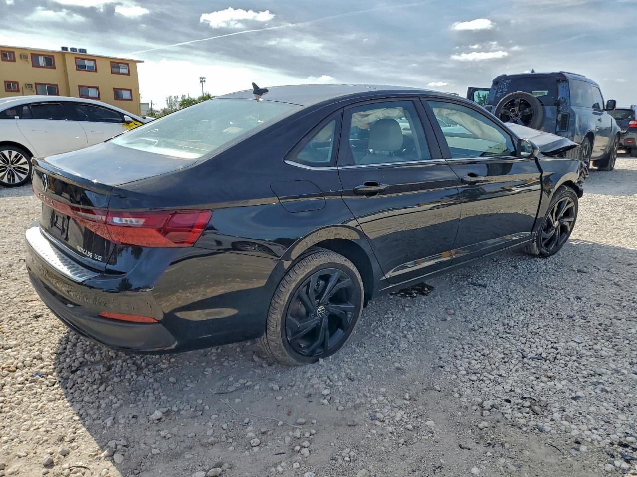 2025 VOLKSWAGEN JETTA