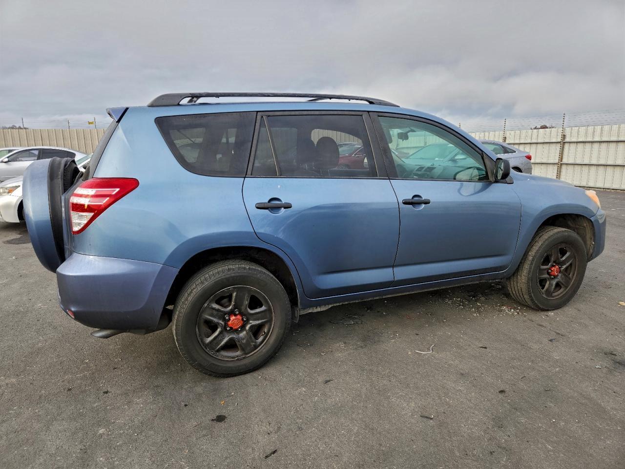 2011 TOYOTA RAV4