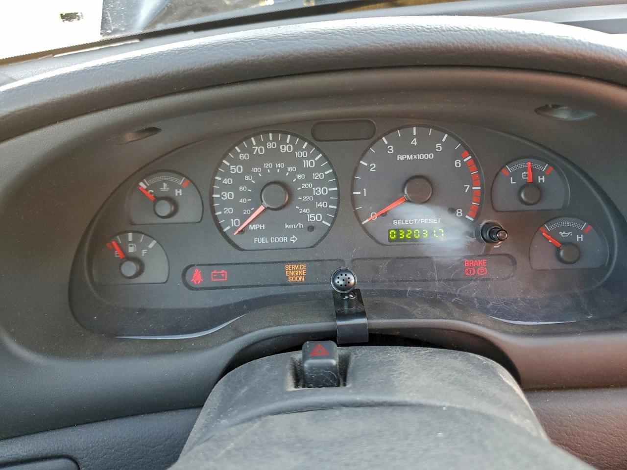 2003 FORD MUSTANG