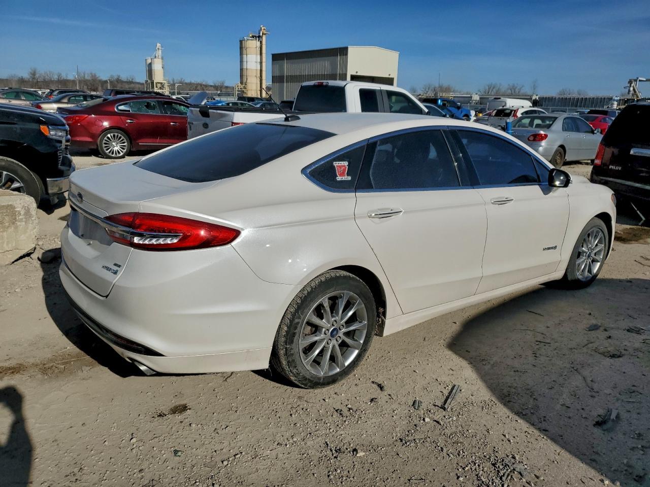 2017 FORD FUSION