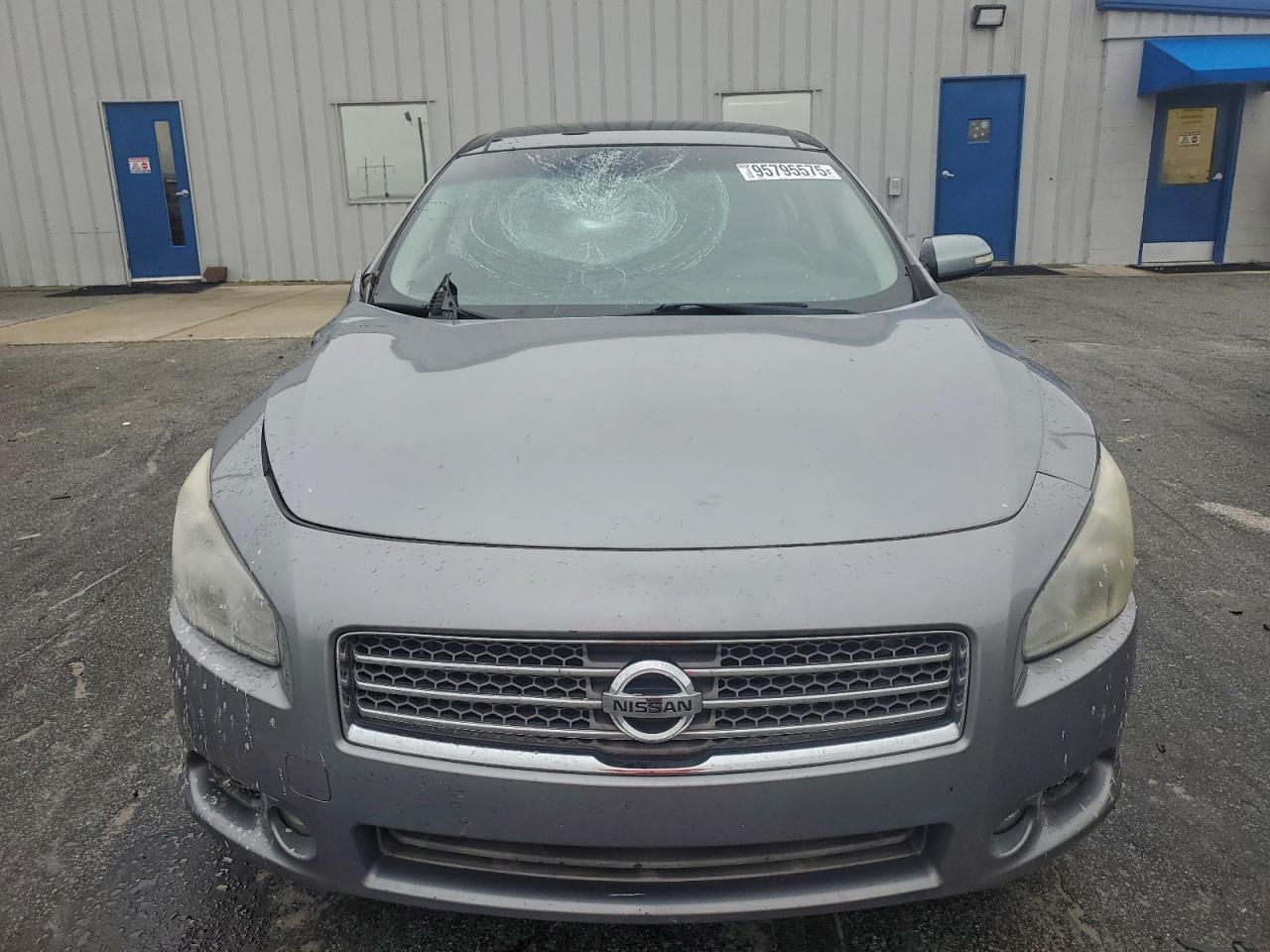2009 NISSAN Maxima