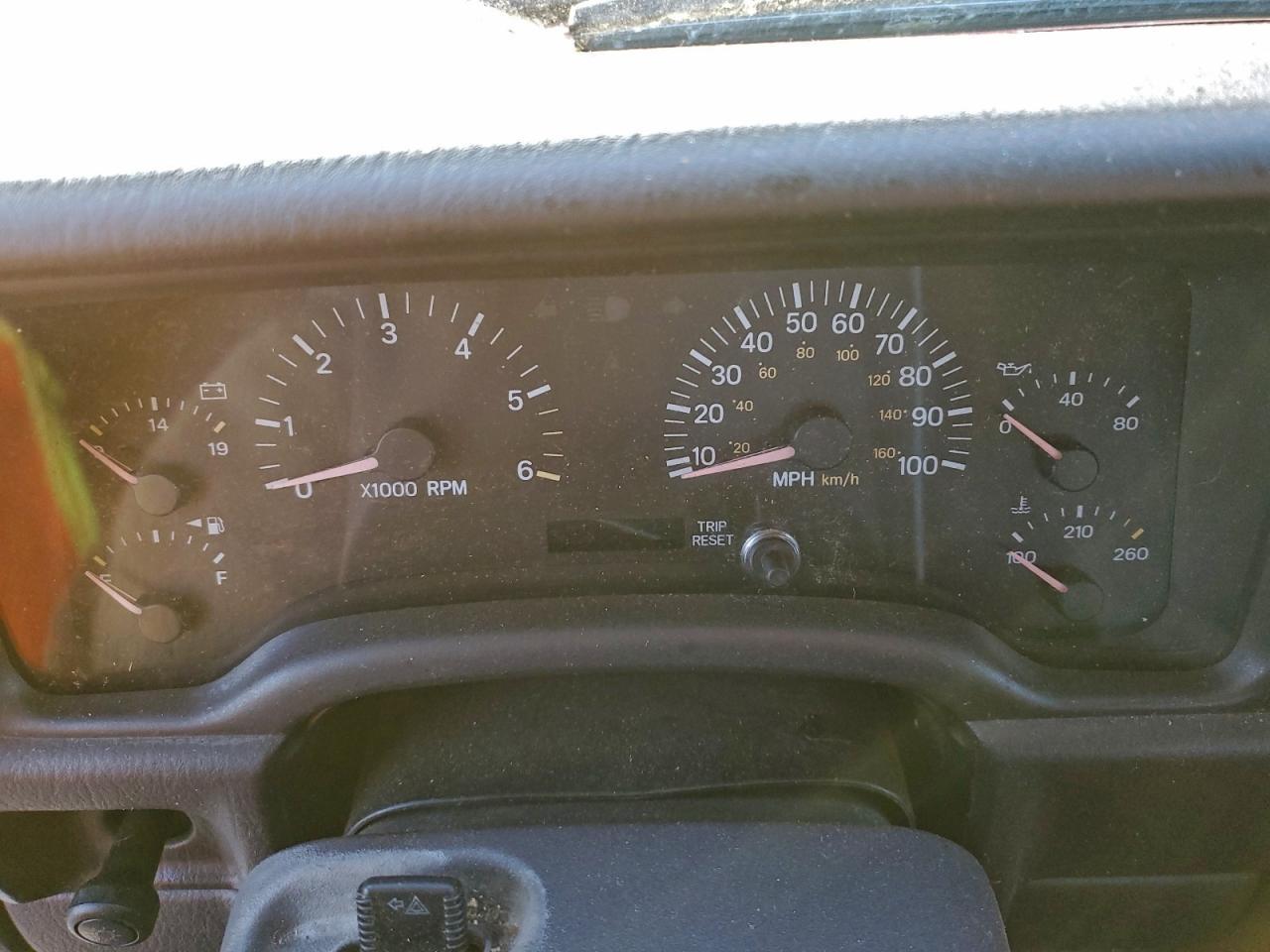 2000 JEEP CHEROKEE