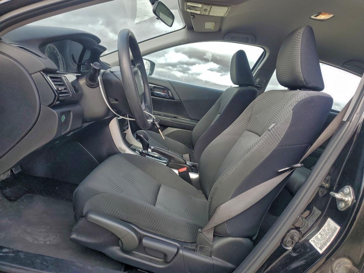 2017 HONDA ACCORD
