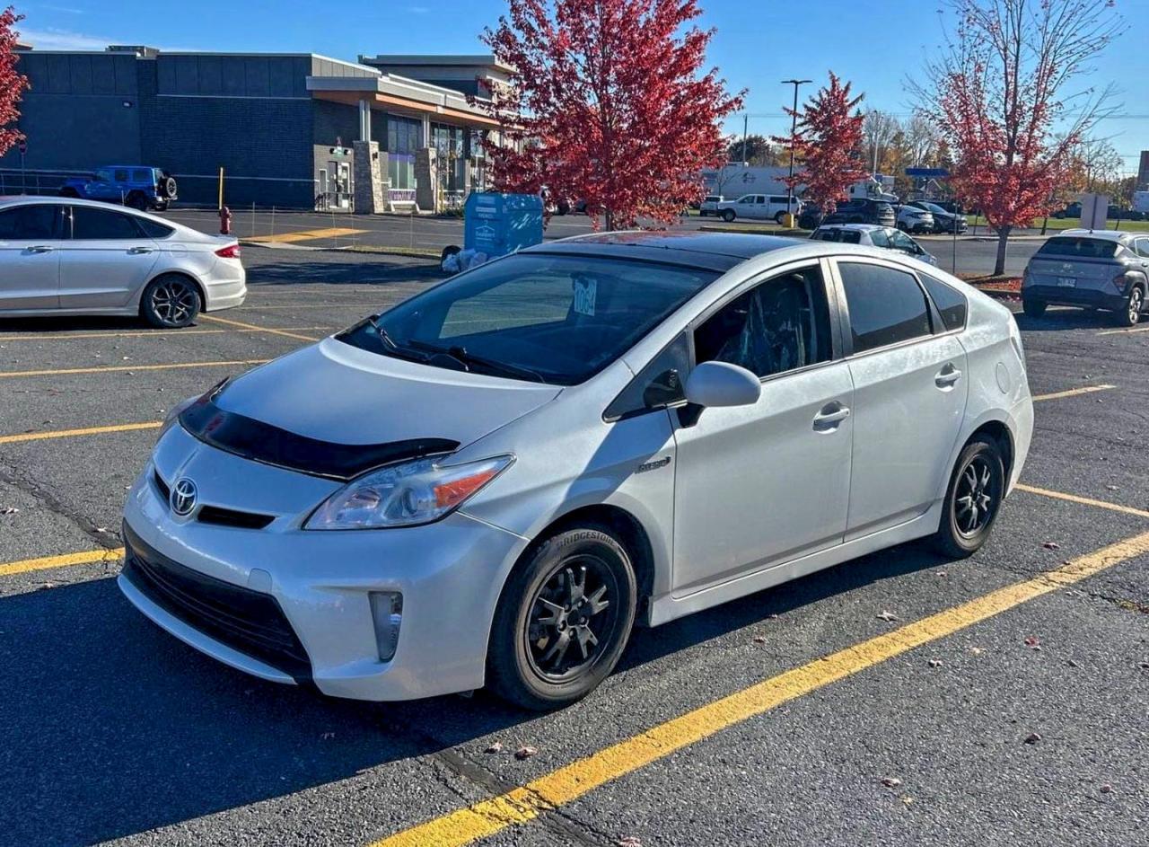 2015 TOYOTA PRIUS