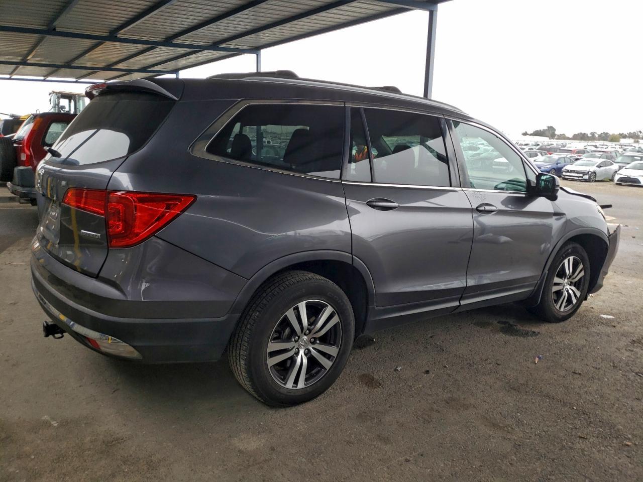 2016 HONDA PILOT