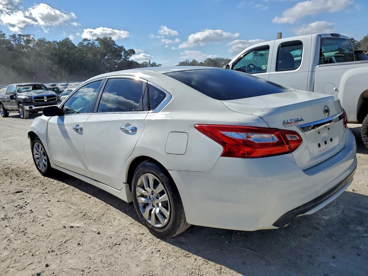 2016 NISSAN ALTIMA
