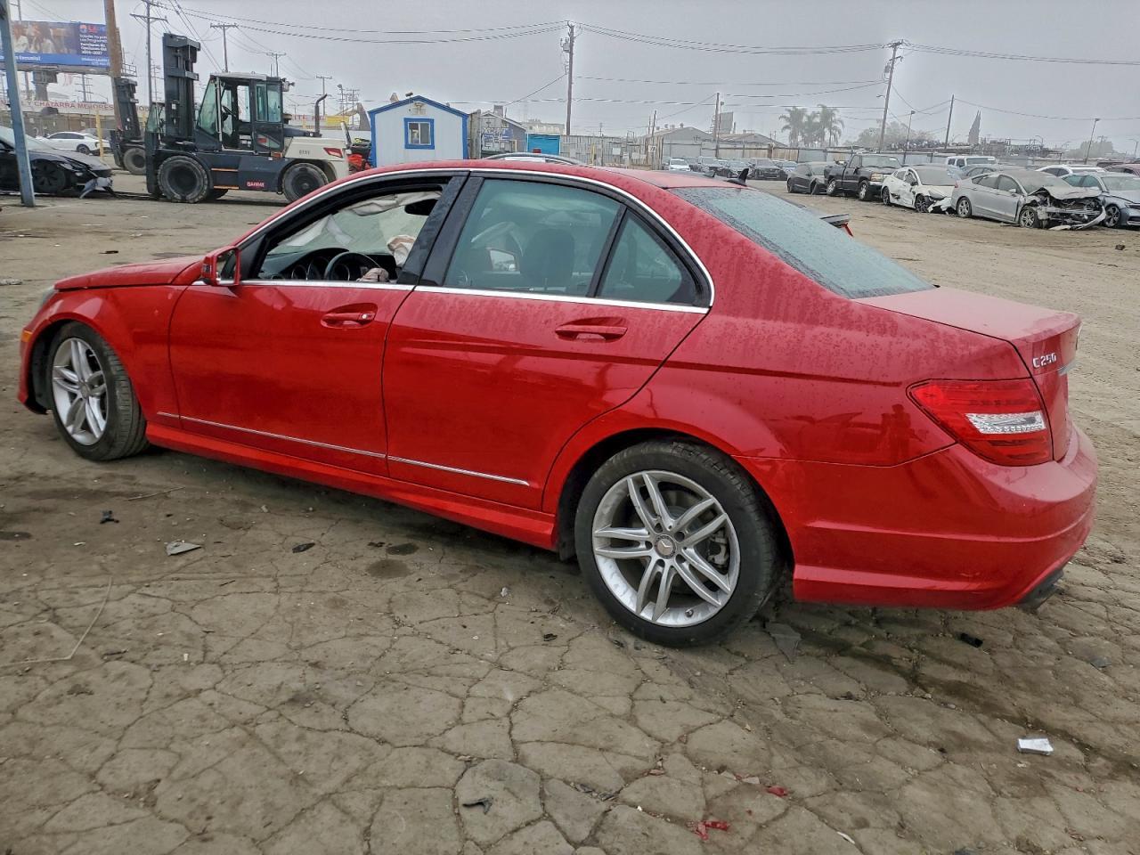 2013 MERCEDES-BENZ C-CLASS