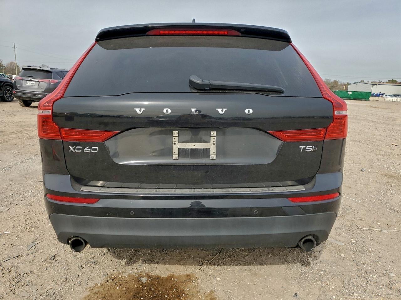 2018 VOLVO XC60