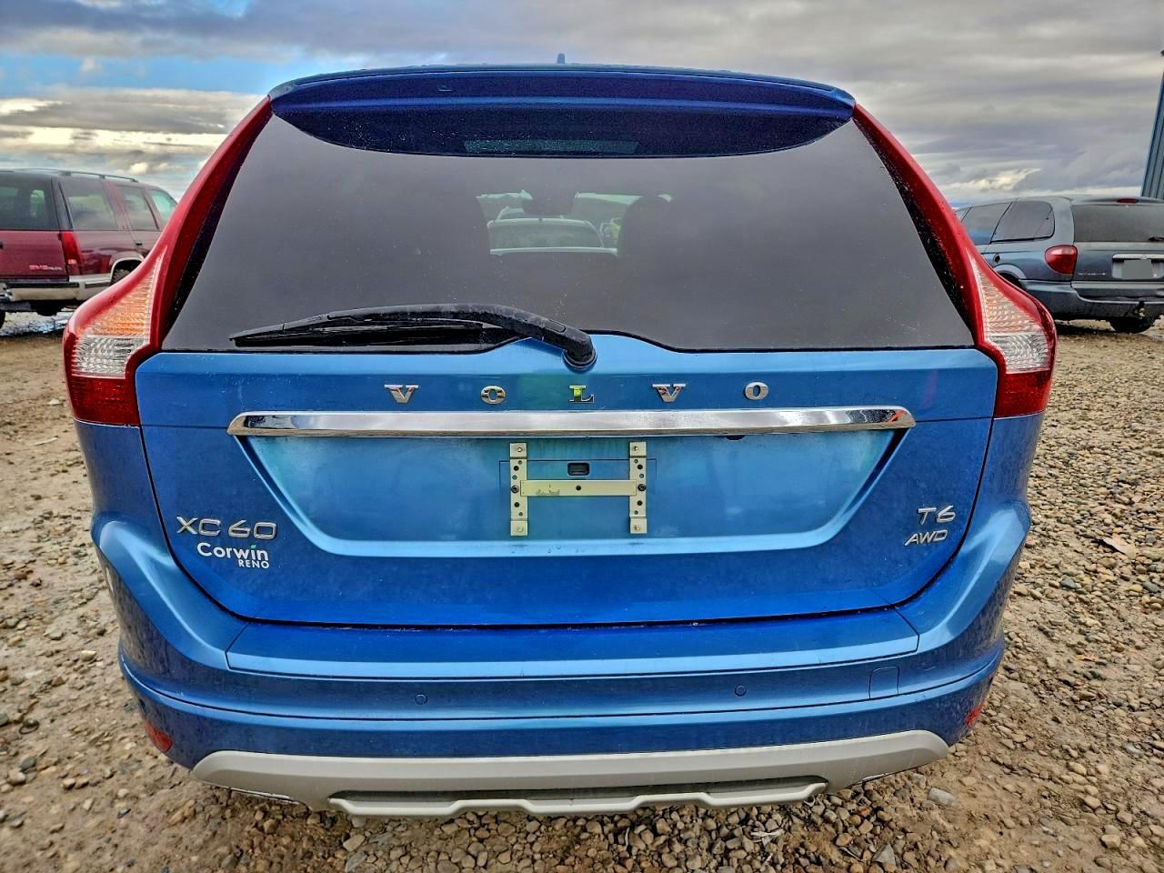 2017 VOLVO XC60