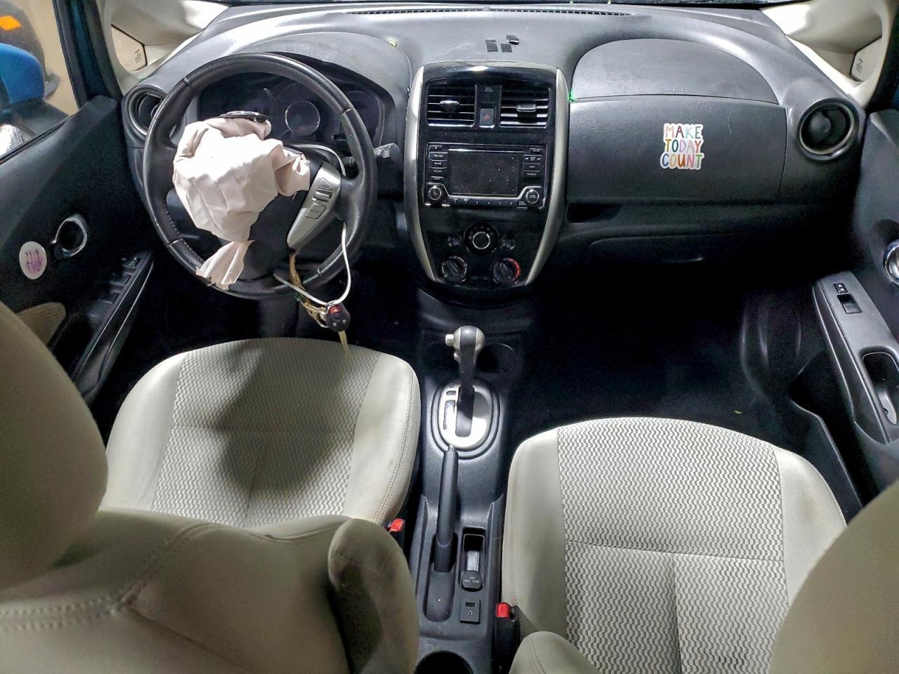2015 NISSAN Versa Note