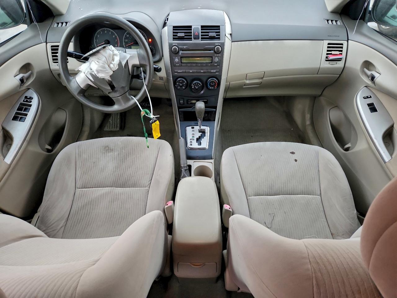 2010 TOYOTA COROLLA