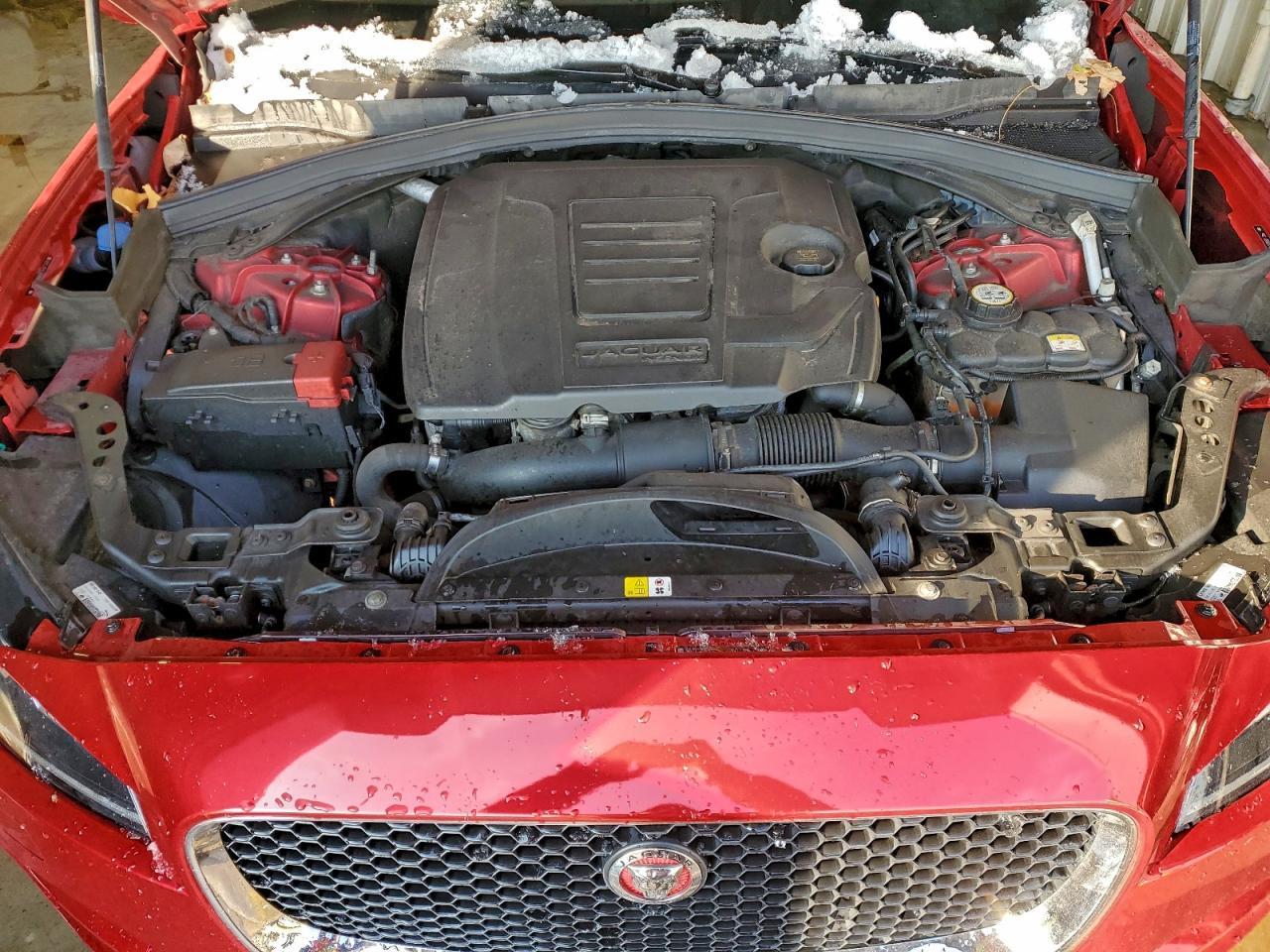2018 JAGUAR F-Pace