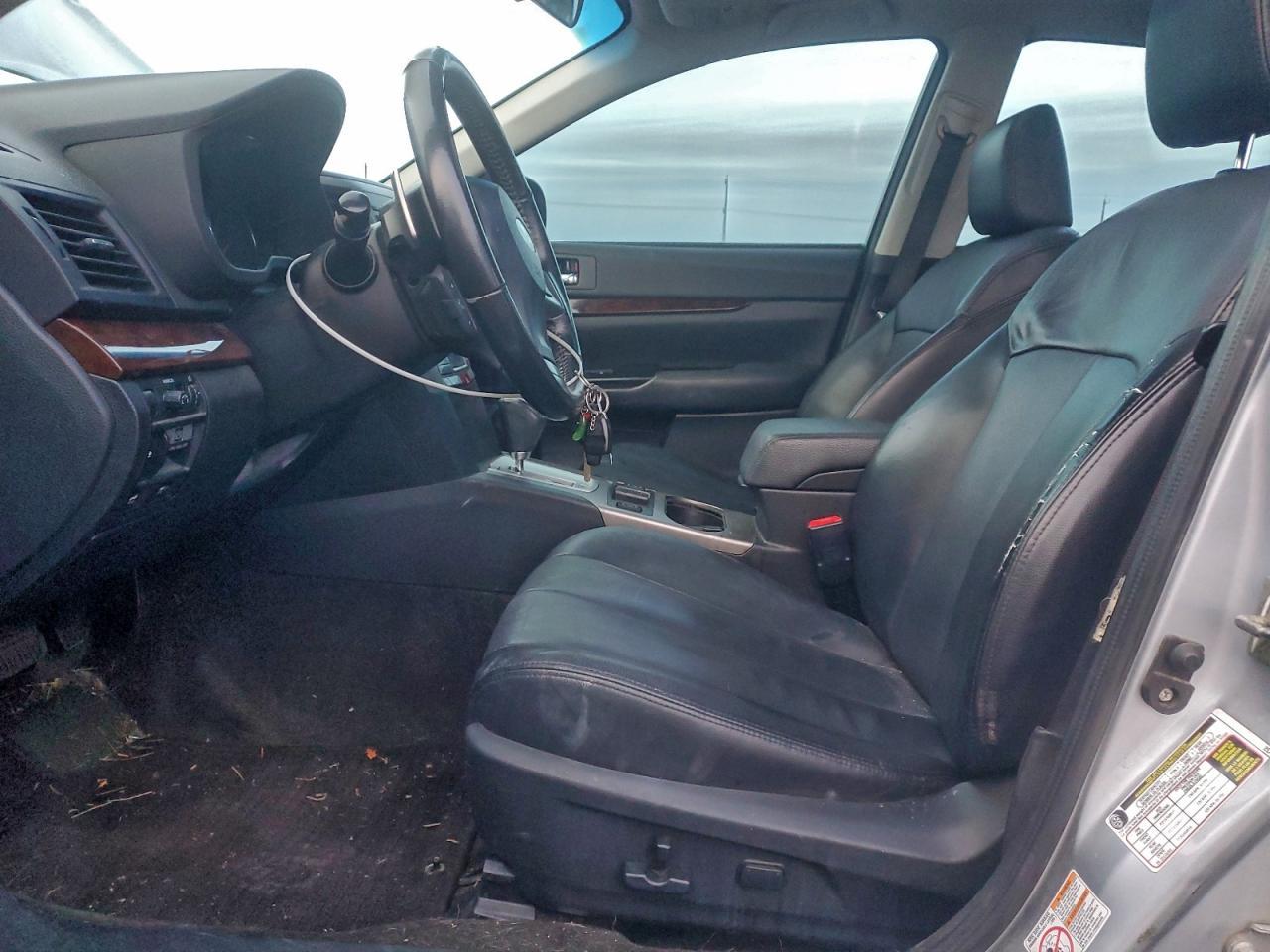 2013 SUBARU Legacy