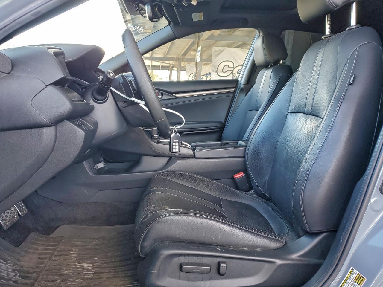 2017 HONDA CIVIC