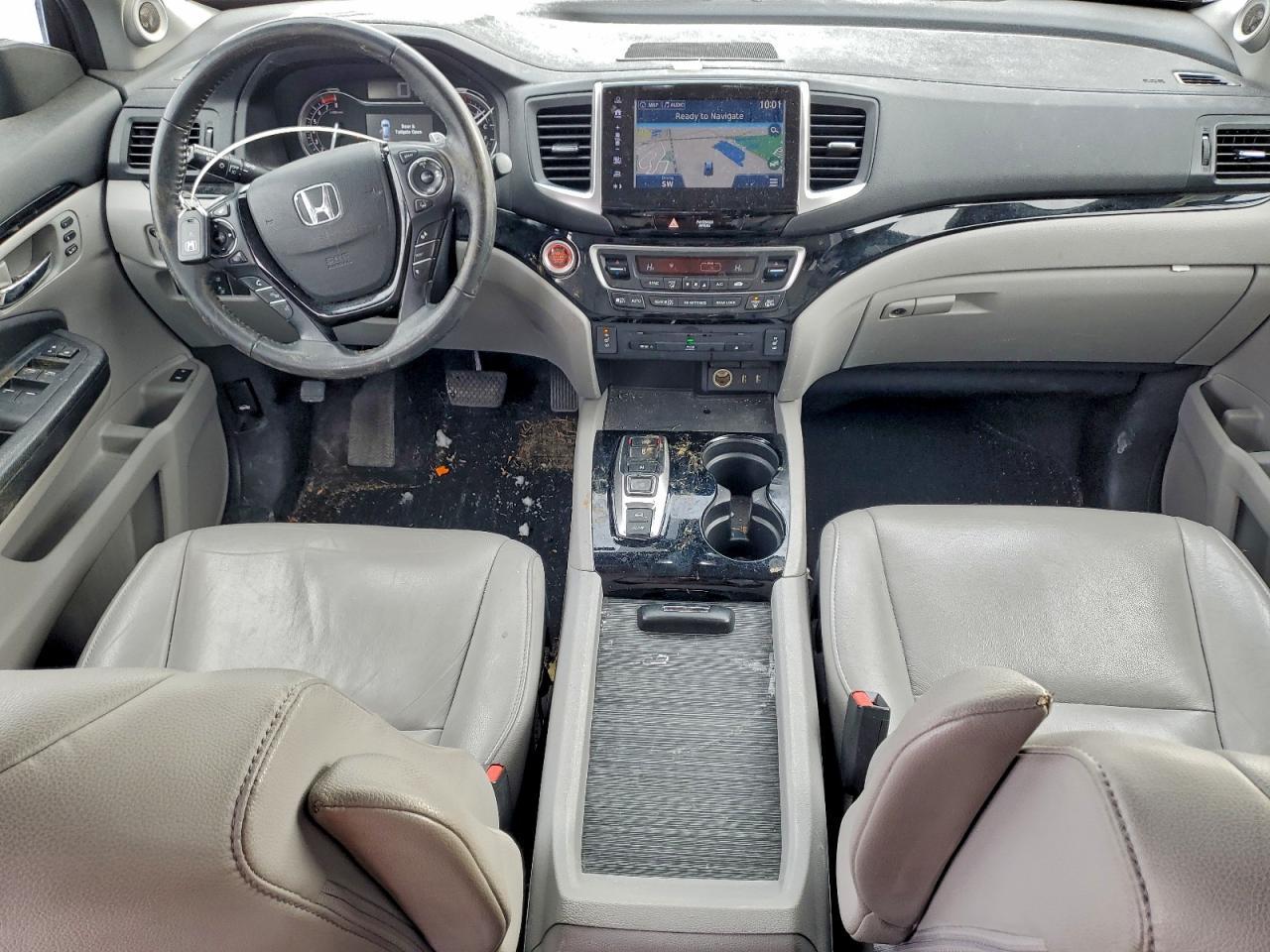 2017 HONDA PILOT